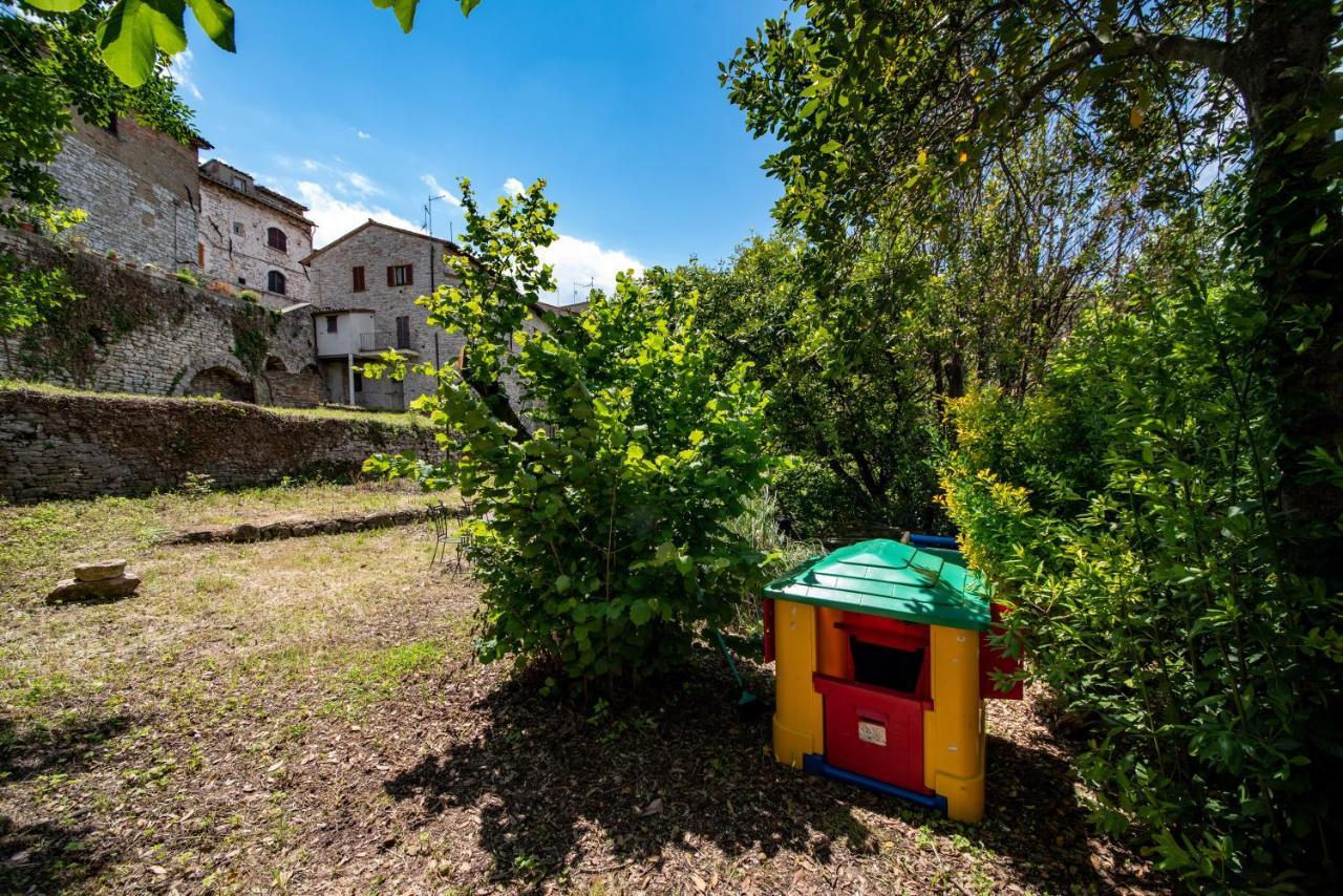 Perfetta Letizia Casa Vacanza Assisi Dış mekan fotoğraf