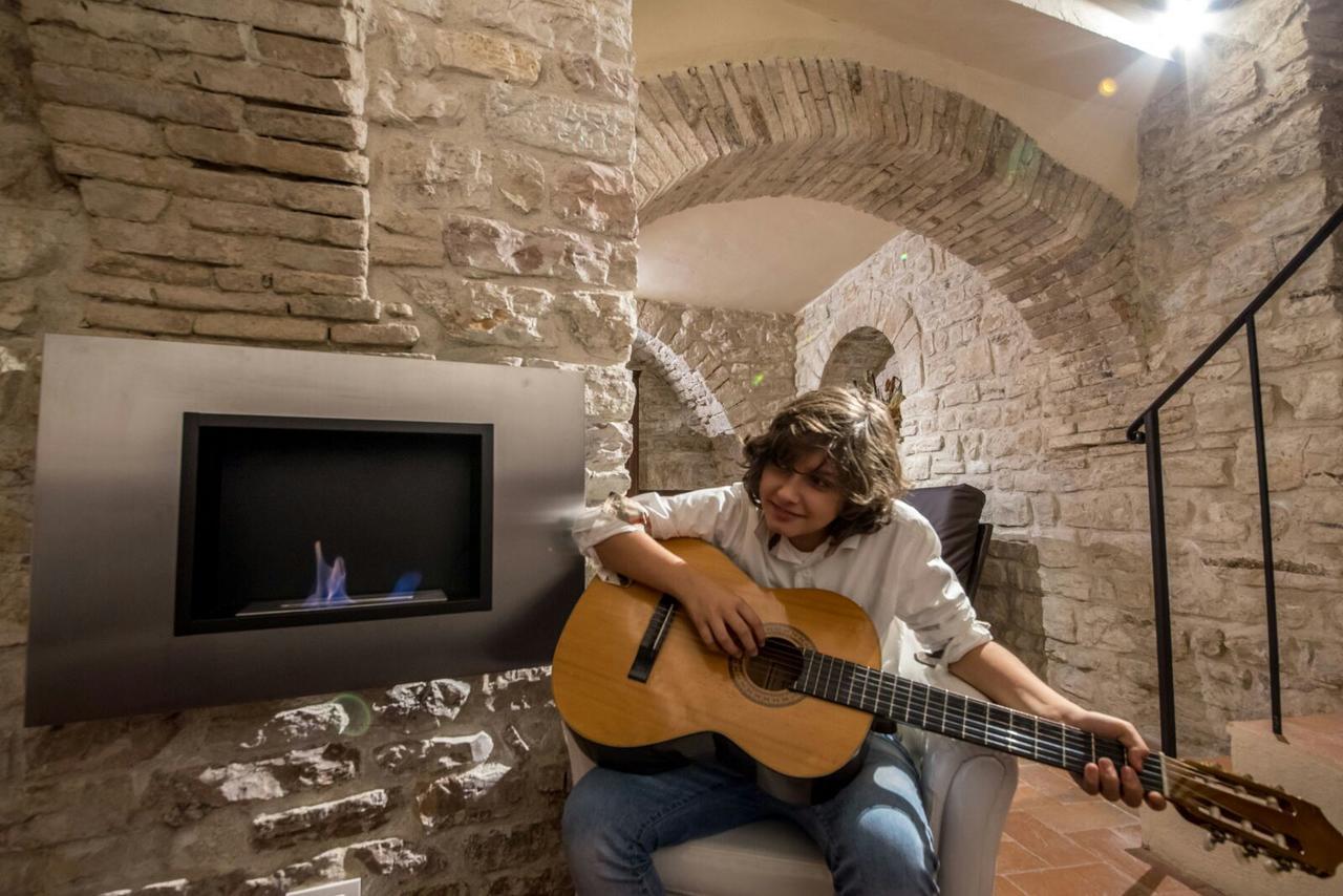Perfetta Letizia Casa Vacanza Assisi Dış mekan fotoğraf